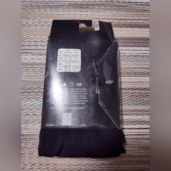 Plus Tights - Black - Picture 2 of 3